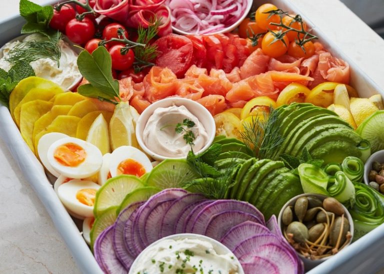 Panzer's Corporate with Smoked Salmon Large Box