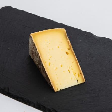 Cow - Tomme de Savoie