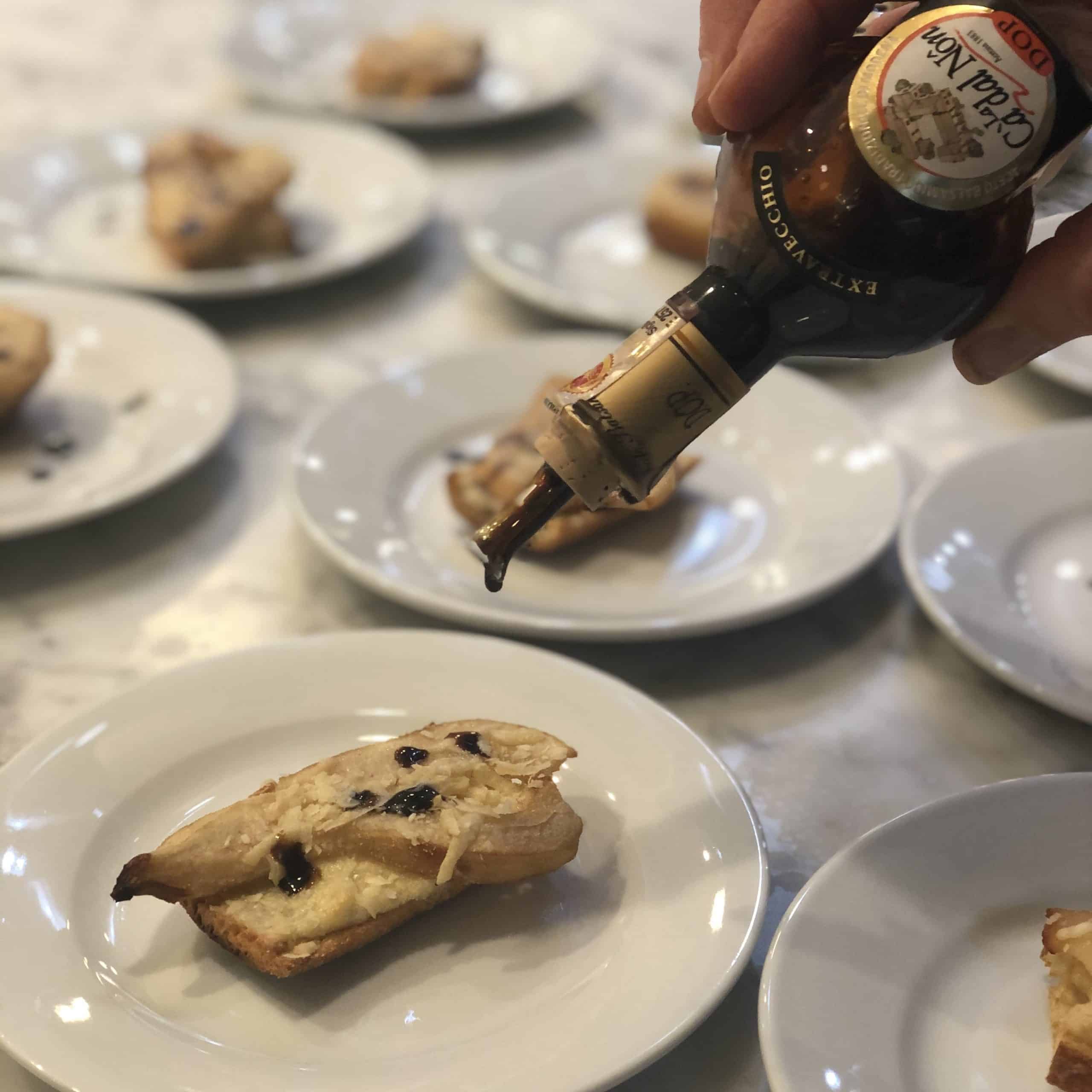 La Ca Dal Non recipe with pear, parmesan and balsamic vinegar of Modena